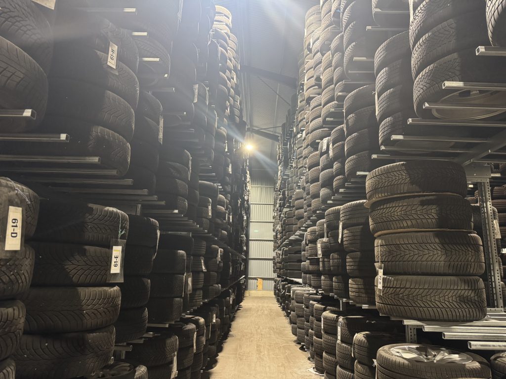 Hjulskifte abonnement hos JS Carline dækcenter